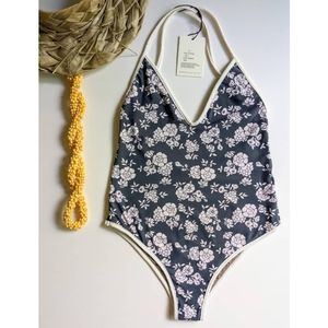 X SOLD X ACACIA BNWT Ivy in Blossom, Size S